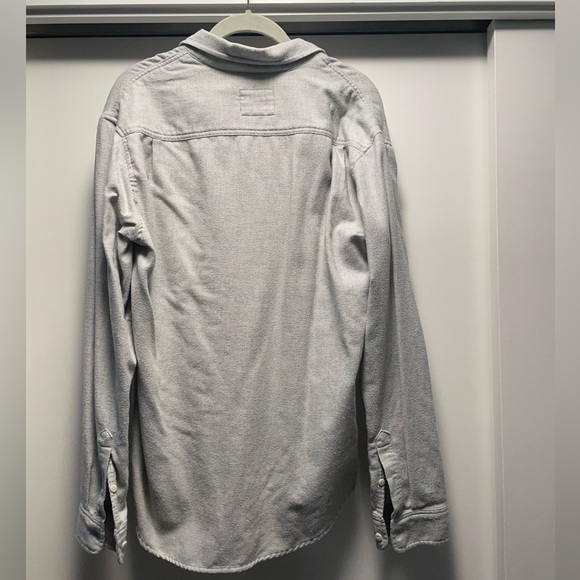 Rails button down - Picture 2 of 3